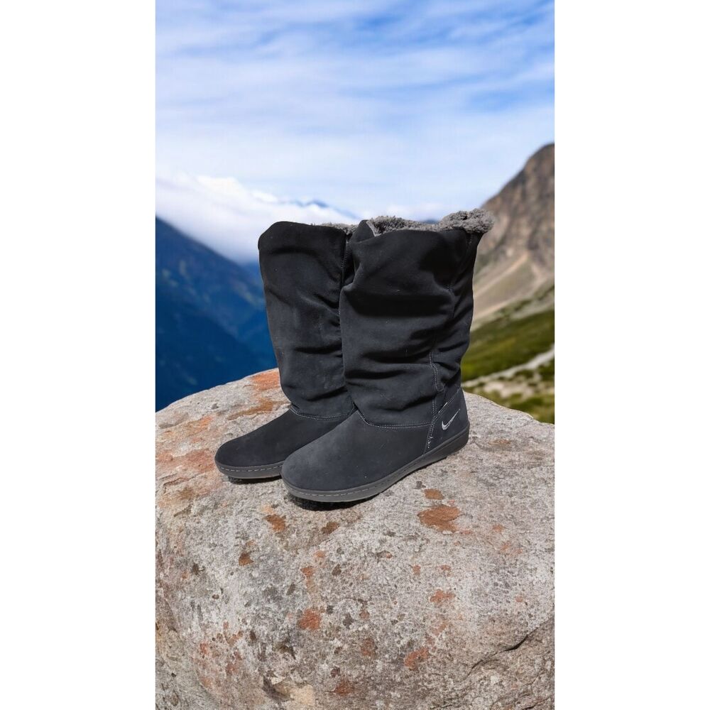 Nike Black Fur Lined Mid Calf Winter Boots Womens Size US 11 UK 8.5 E